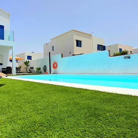 Semesterbostad Casa Yaiza *