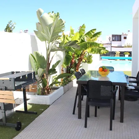 Semesterbostad Casa Yaiza